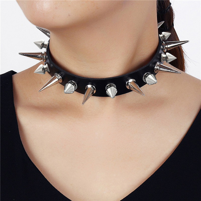 Goth Punk Spike Choker - パンク風、長めのスパイクチョーカー、フェイクレザーの襟、男女兼用、クールな大ぶりのスタッズ付きチョーカー、ゴシックスタイル、ネックレス、アクセサリー、2025年。