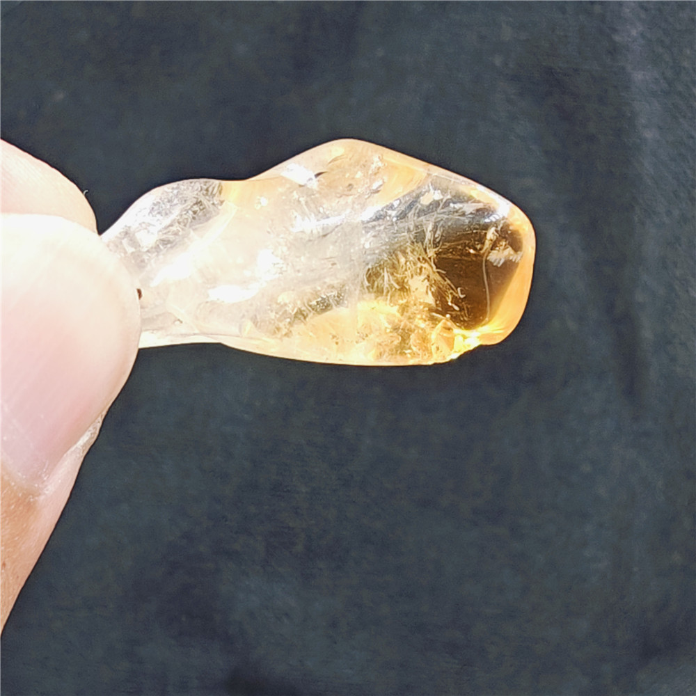 天然シトリンクリスタルペンダント3個セット。イエローキュォー - Crystal Pendant Necklace Natural Stone のレビューと価格