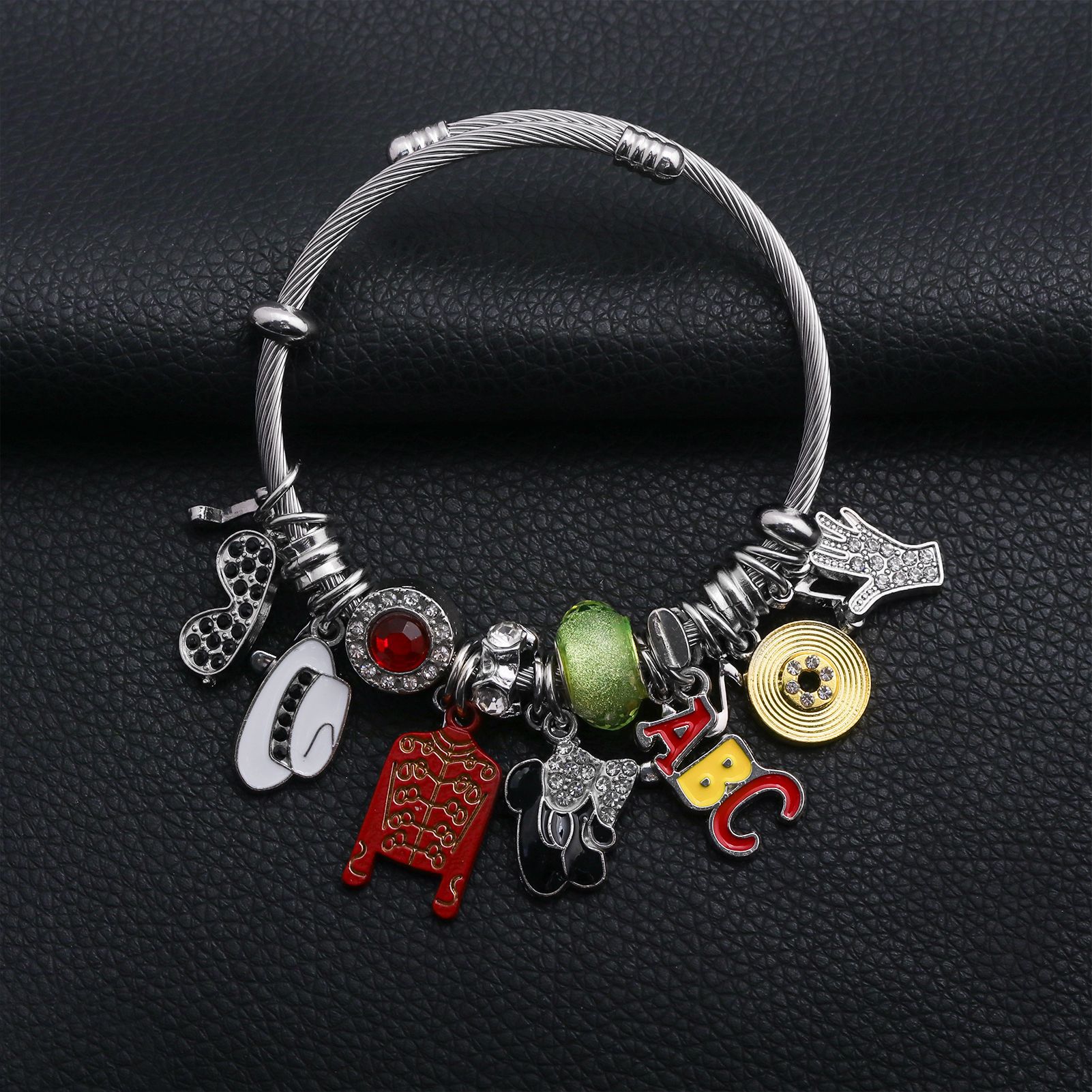 マイケル・ジャクソン「BAD」ペンダントネックレス - メン - Anime Pendant Necklace のレビューと価格